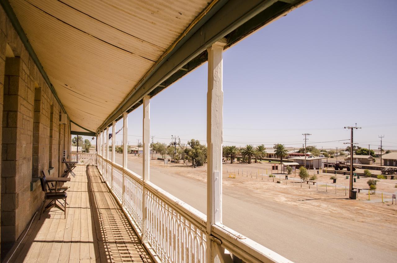 Marree Hotel Екстериор снимка